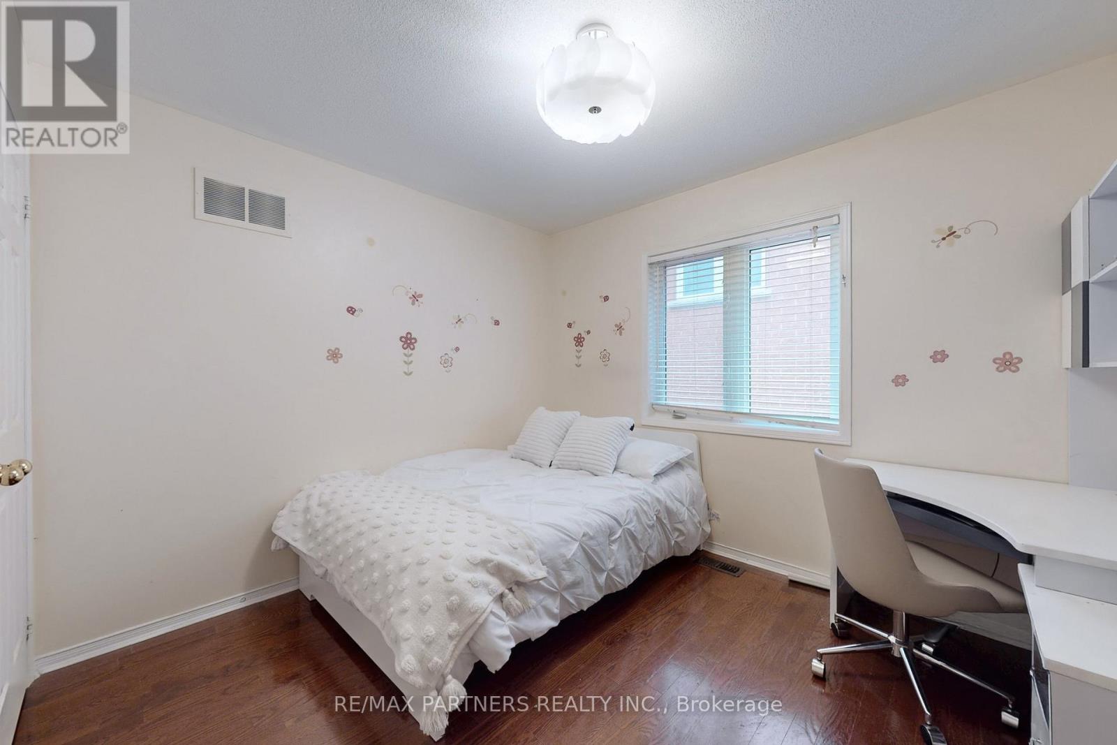 79 Carnoustie Crescent, Richmond Hill, Ontario  L4E 0A1 - Photo 32 - N12880580