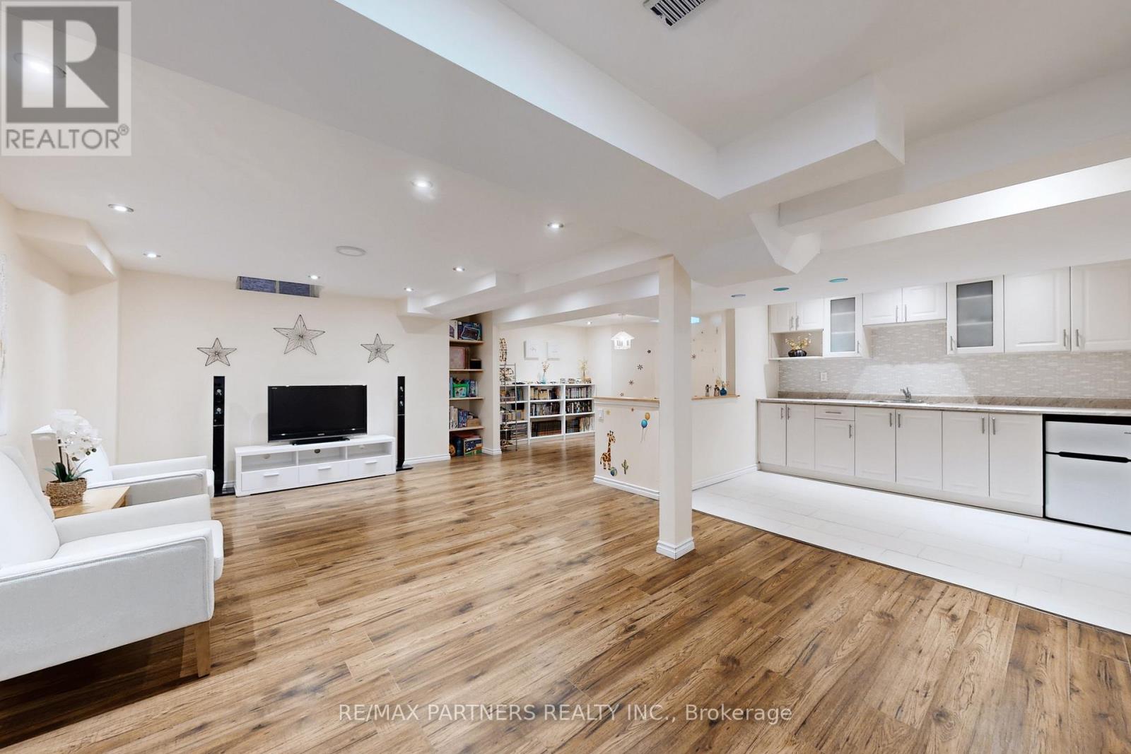 79 Carnoustie Crescent, Richmond Hill, Ontario  L4E 0A1 - Photo 38 - N12880580