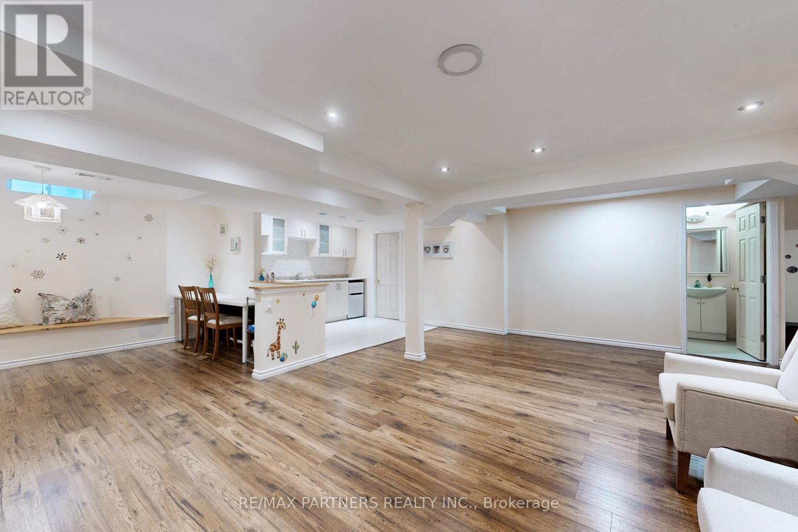 79 Carnoustie Crescent, Richmond Hill, Ontario  L4E 0A1 - Photo 39 - N12880580