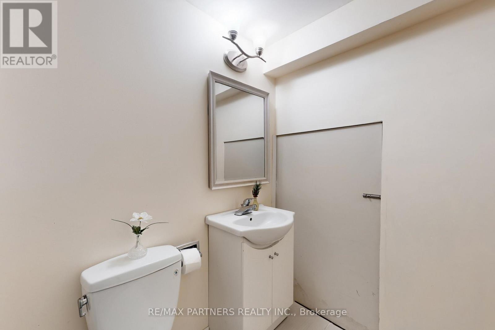 79 Carnoustie Crescent, Richmond Hill, Ontario  L4E 0A1 - Photo 46 - N12880580