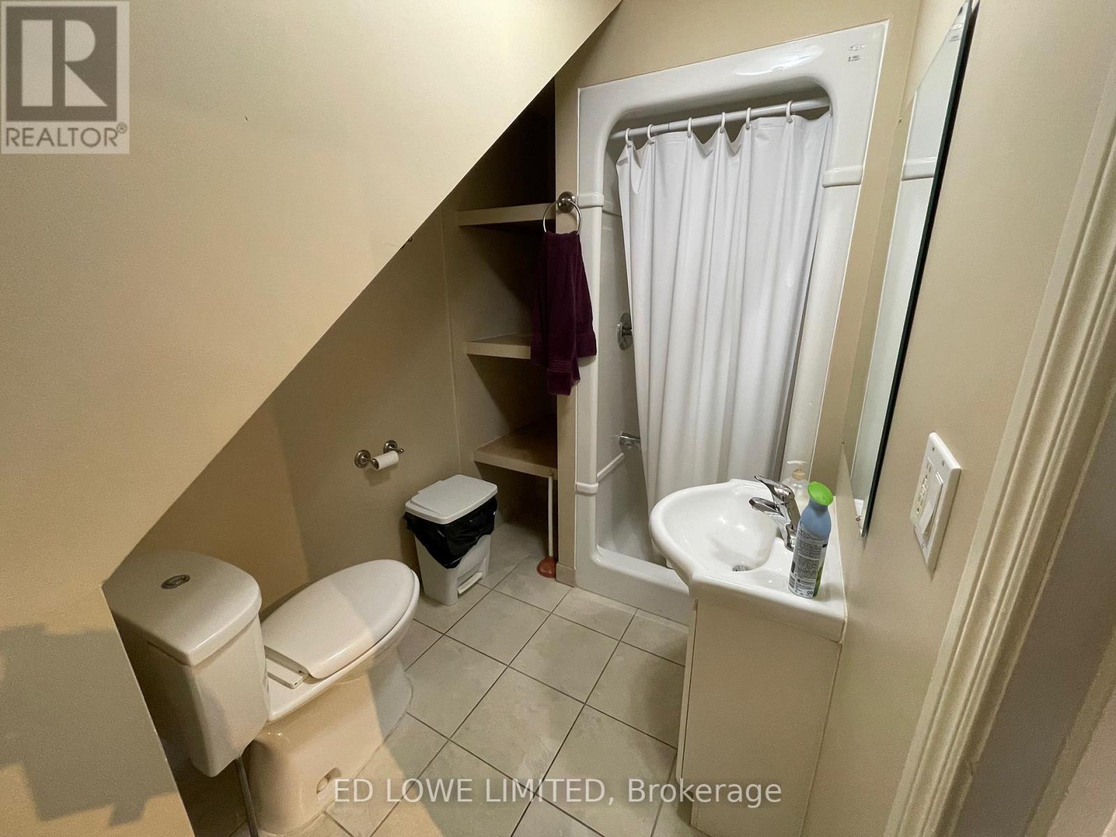 Ground Fl - 43 Worsley Street, Barrie, Ontario  L4M 1L7 - Photo 8 - S12577942