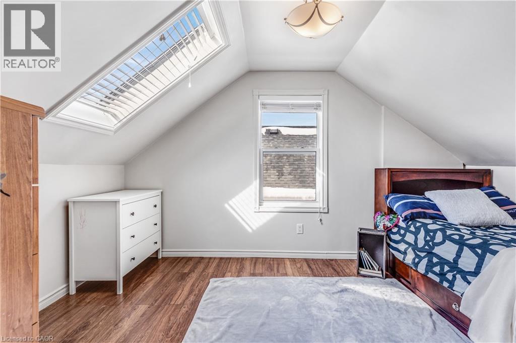 13 Devitt Avenue N, Waterloo, Ontario  N2J 3E7 - Photo 26 - 40814119