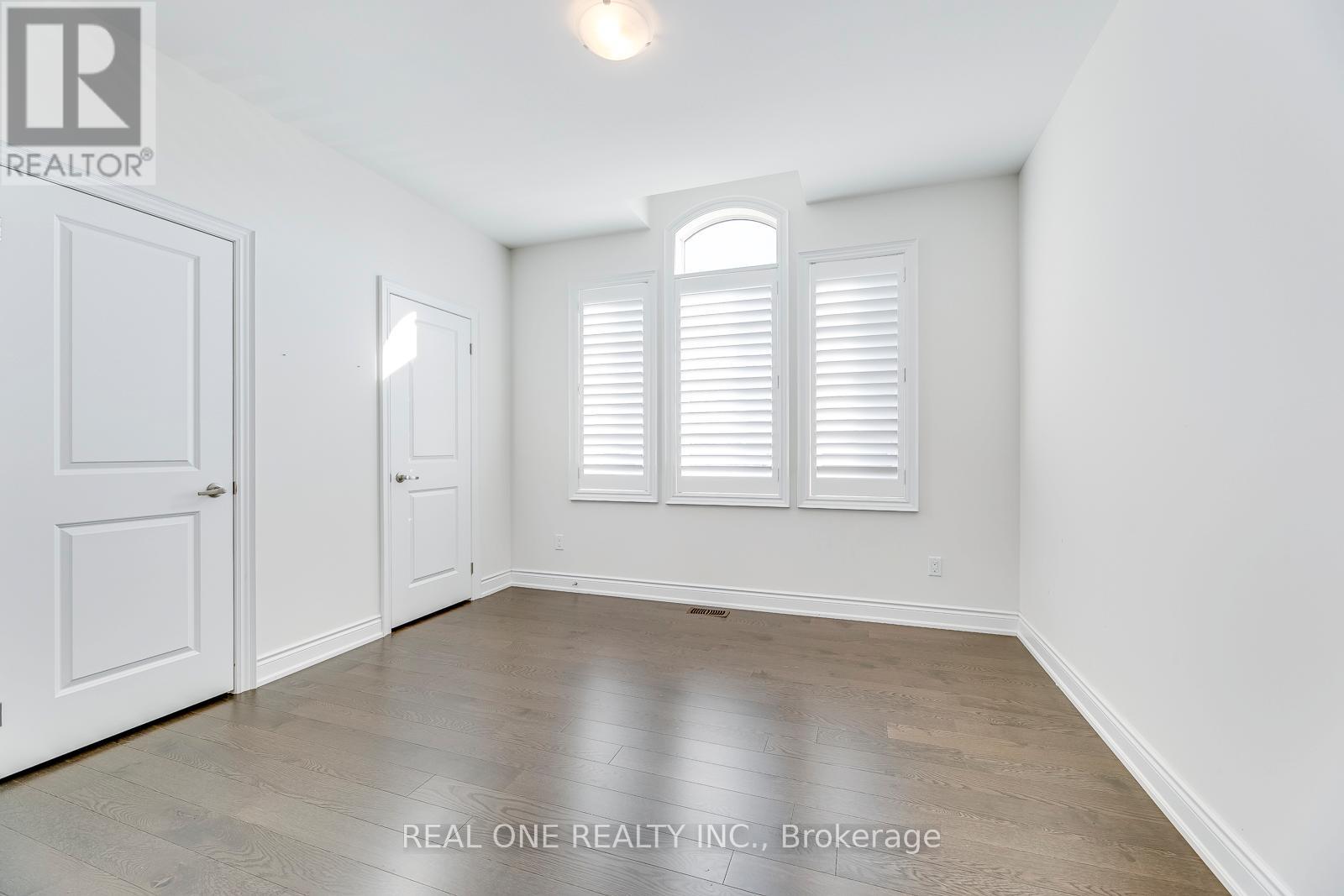 69 Threshing Mill Boulevard, Oakville, Ontario  L6H 0V6 - Photo 40 - W12908330