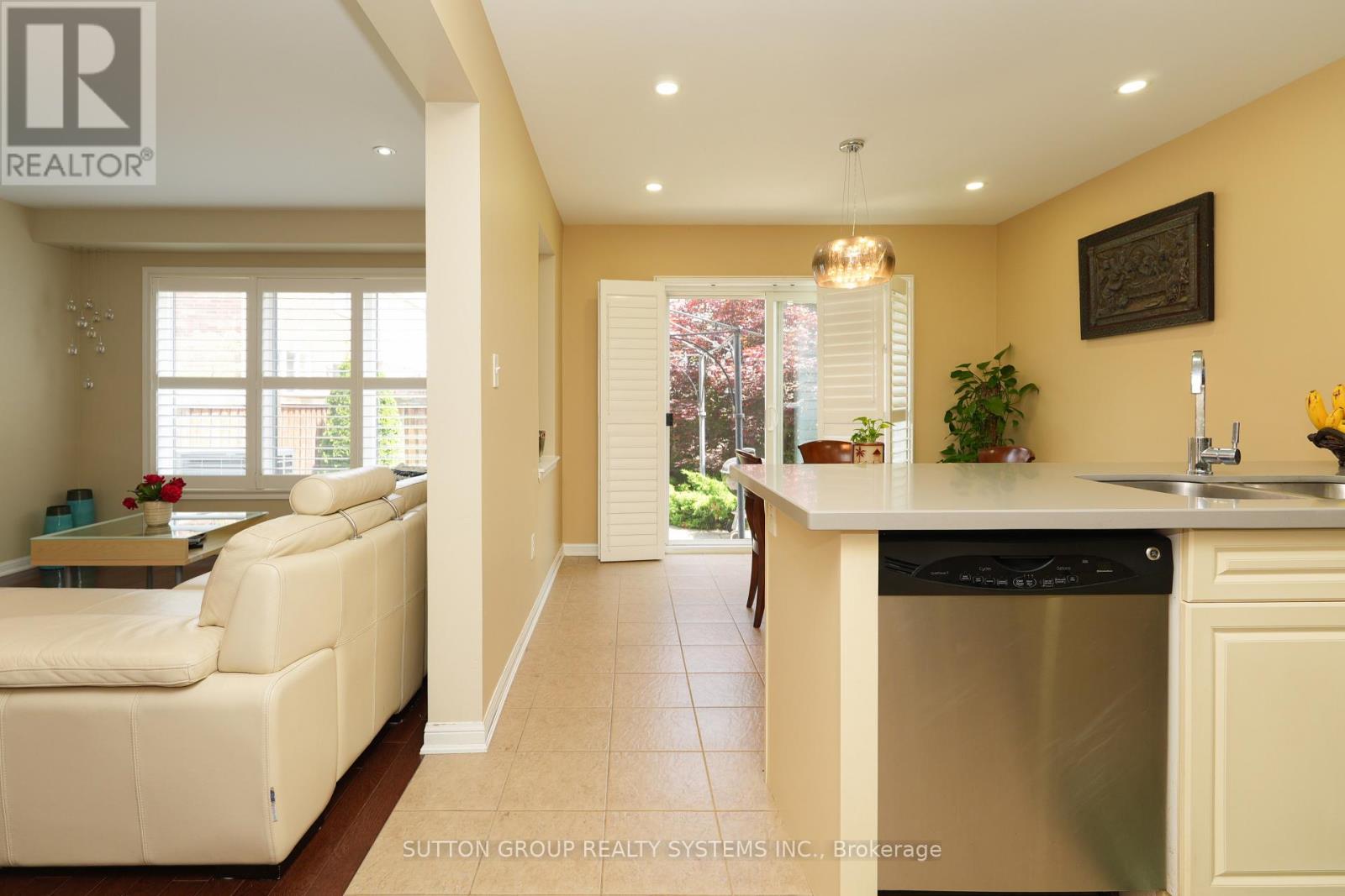 35 Bleasdale Avenue, Brampton, Ontario  L7A 0P5 - Photo 14 - W12908366