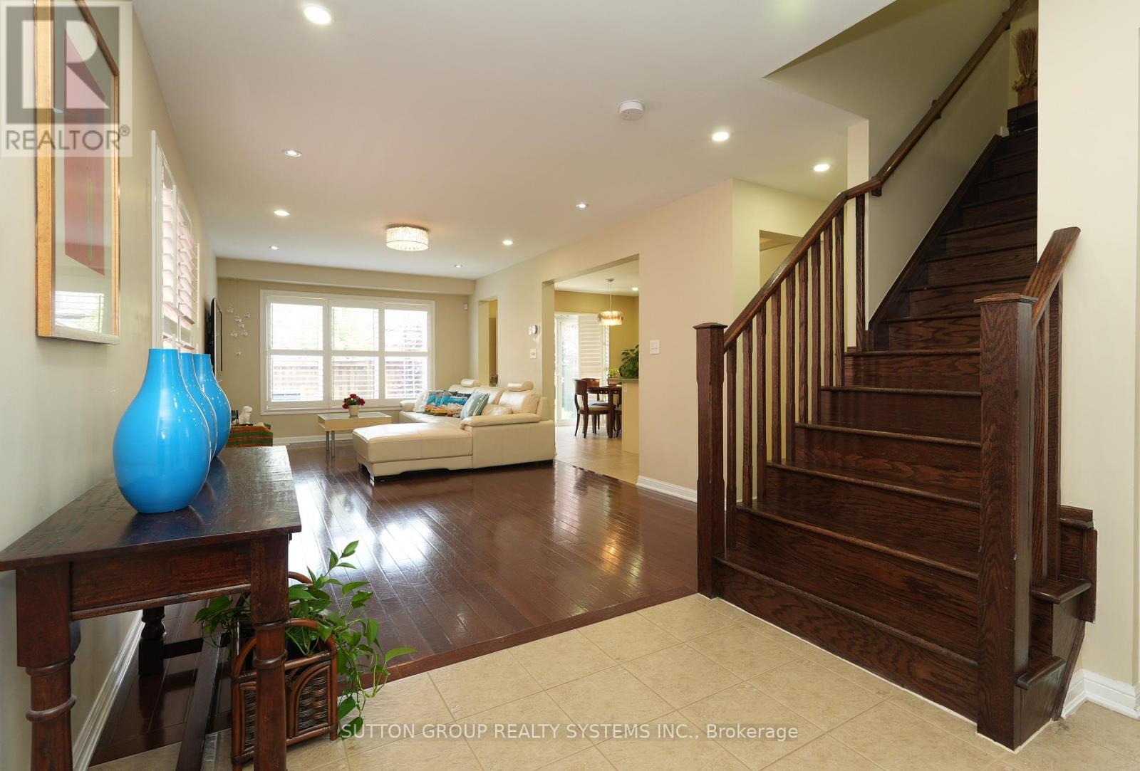 35 Bleasdale Avenue, Brampton, Ontario  L7A 0P5 - Photo 7 - W12908366