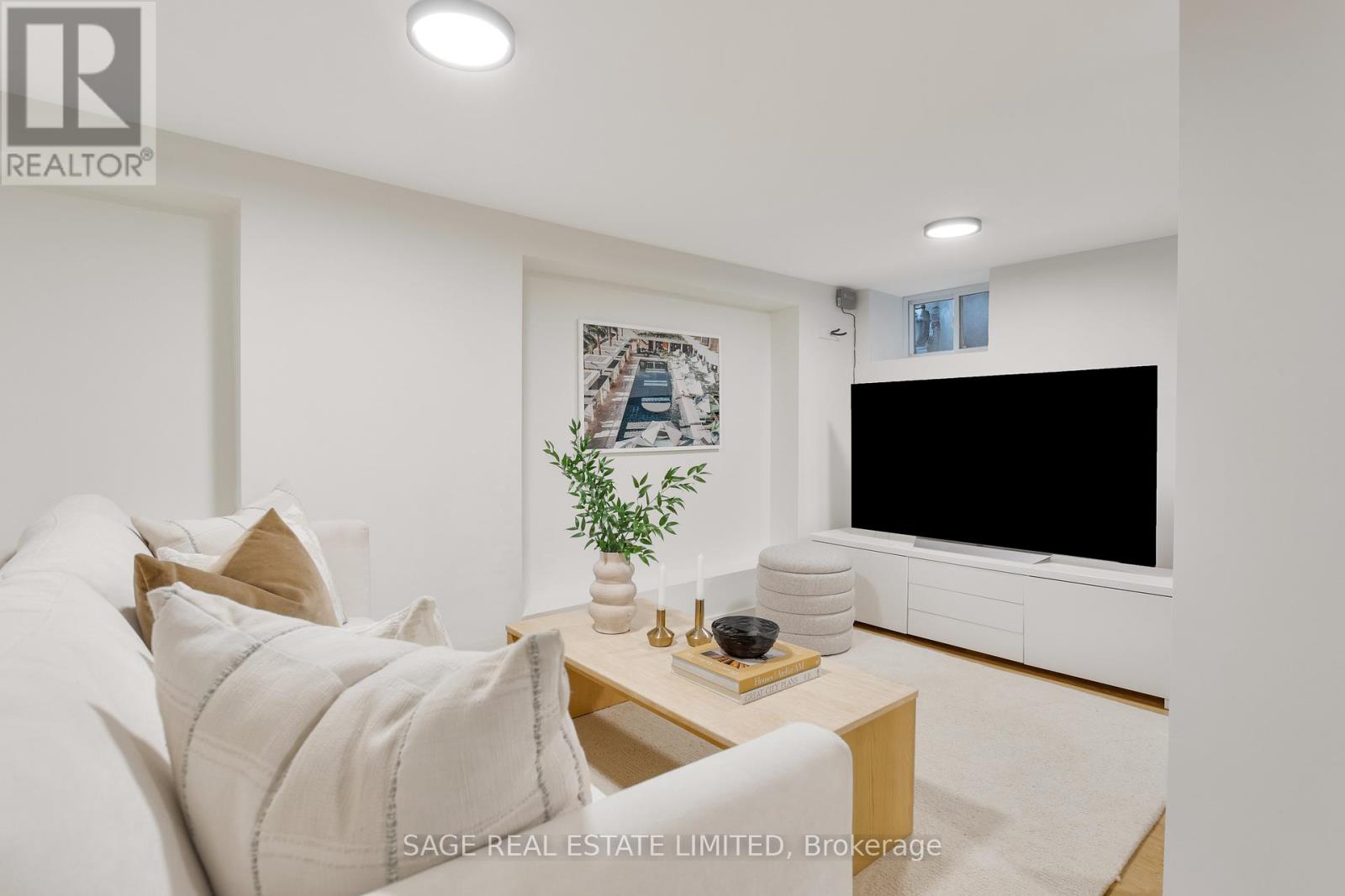 561 St Clarens Avenue, Toronto, Ontario  M6H 3W6 - Photo 29 - W12908370