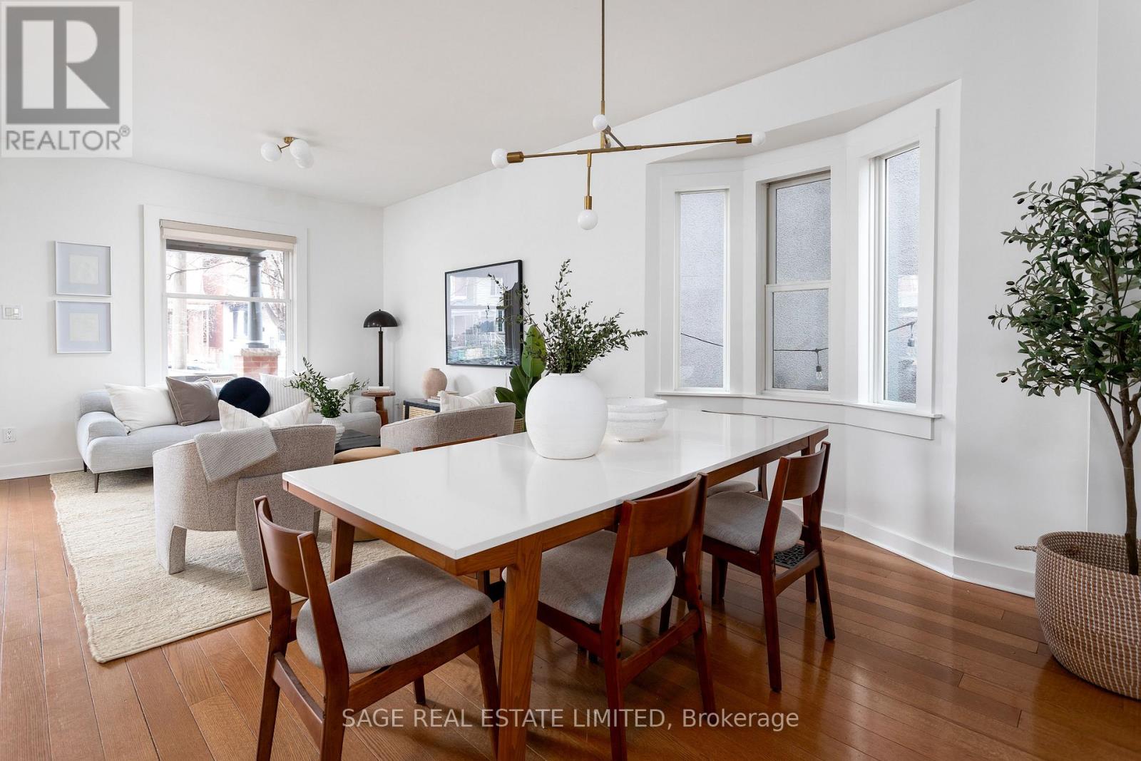 561 St Clarens Avenue, Toronto, Ontario  M6H 3W6 - Photo 7 - W12908370