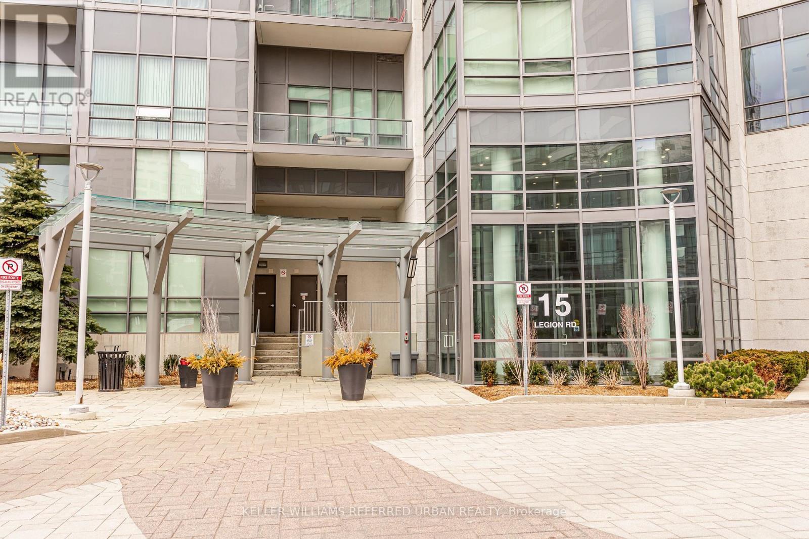 1002 - 15 Legion Road, Toronto, Ontario  M8V 0A9 - Photo 5 - W12908392