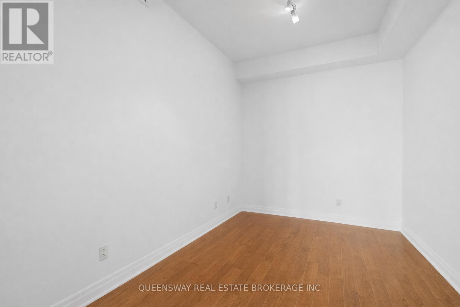 808 - 2119 Lake Shore Boulevard, Toronto, Ontario  M8V 4E8 - Photo 20 - W12908440