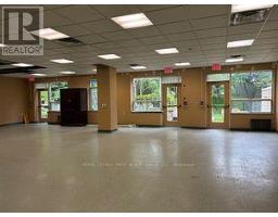 110 - 1447 ROYAL YORK ROAD, Toronto, Ontario