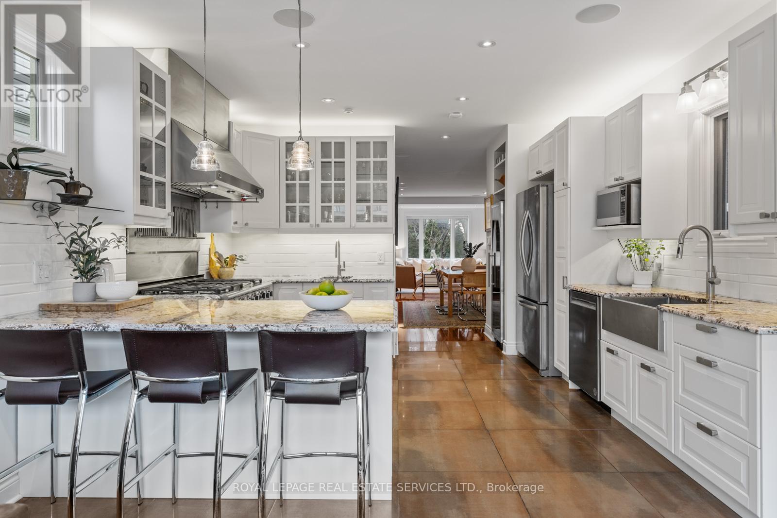 148 Wallace Avenue, Toronto, Ontario  M6H 1T5 - Photo 18 - W12908474