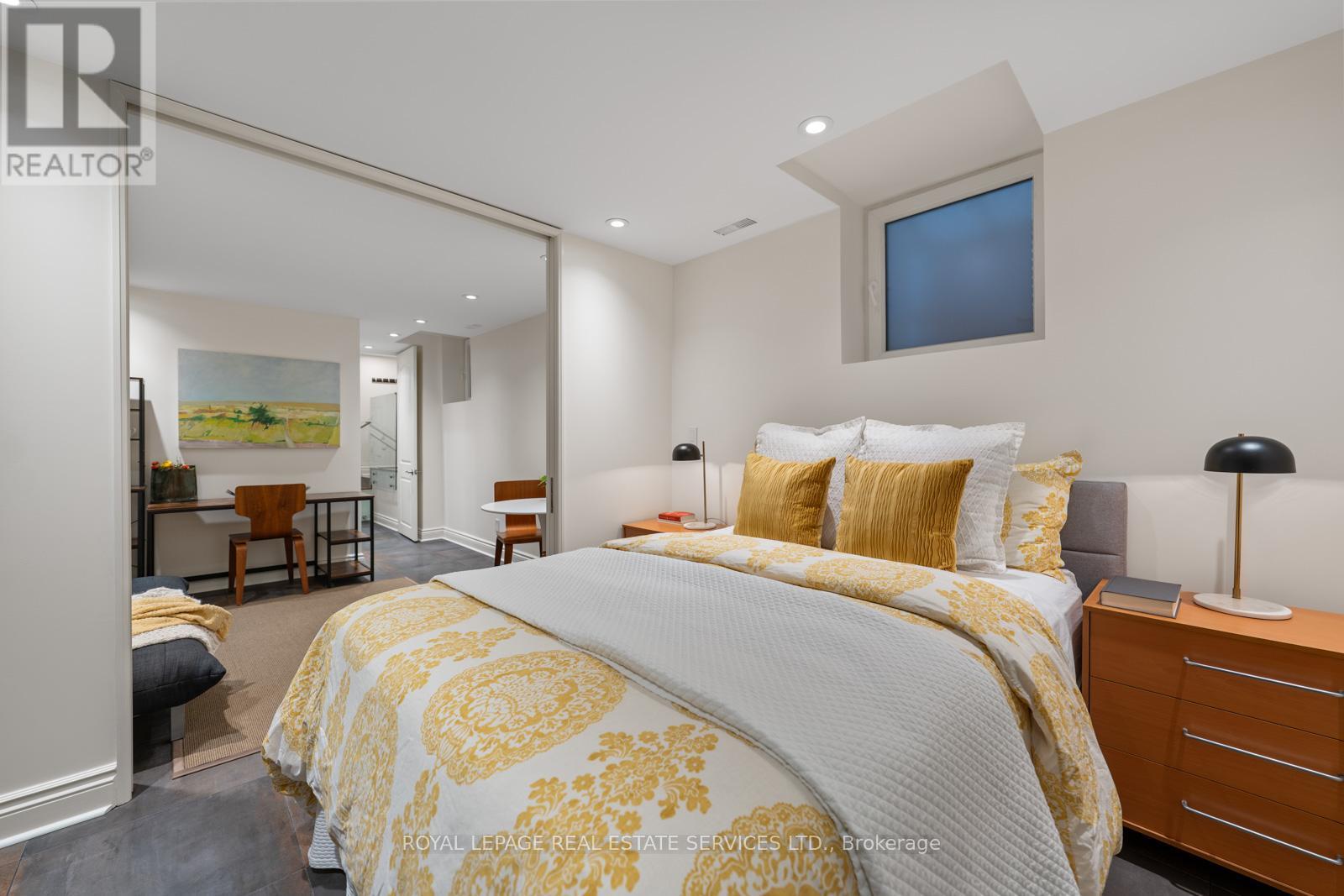 148 Wallace Avenue, Toronto, Ontario  M6H 1T5 - Photo 43 - W12908474