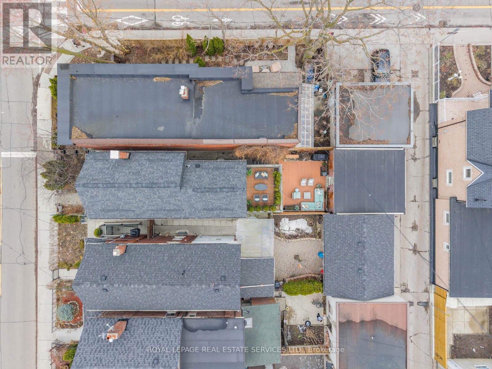 148 Wallace Avenue, Toronto, Ontario  M6H 1T5 - Photo 49 - W12908474