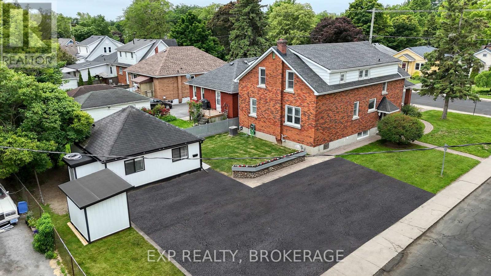 493 COLLEGE STREET, Kingston, Ontario