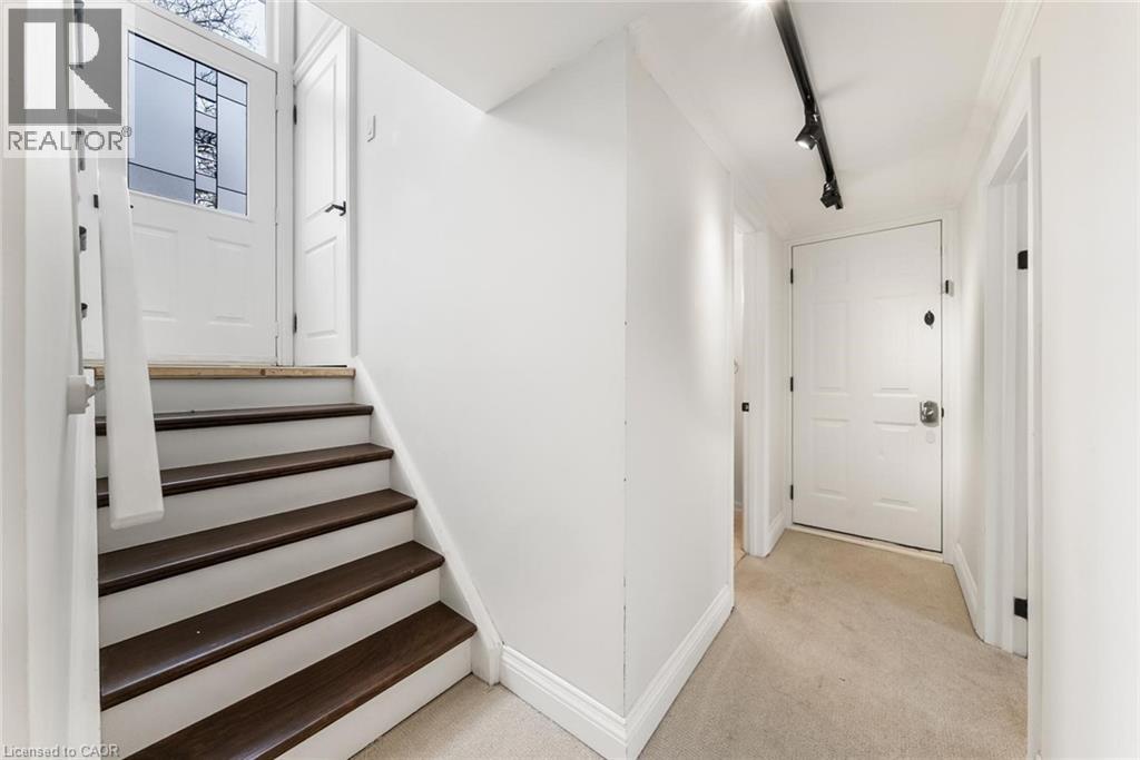 407 Canterbury Crescent, Oakville, Ontario  L6J 5K8 - Photo 15 - 40812793