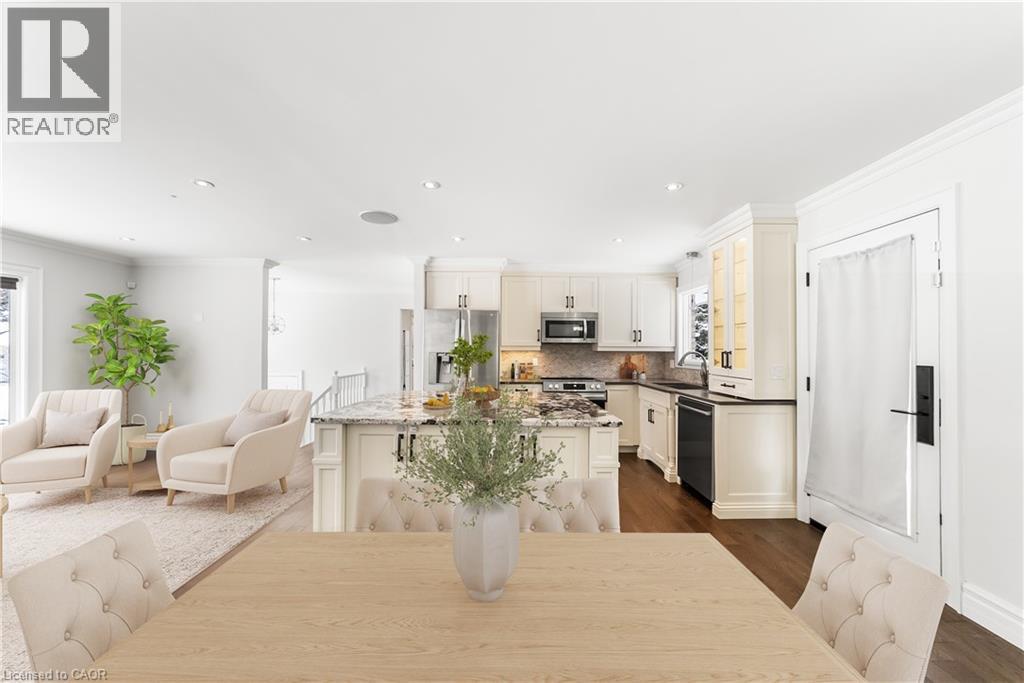 407 Canterbury Crescent, Oakville, Ontario  L6J 5K8 - Photo 4 - 40812793