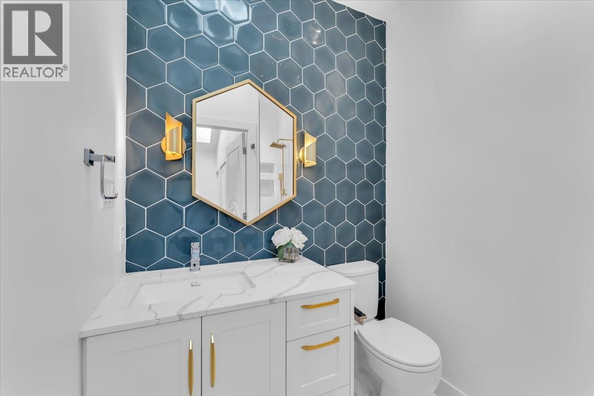 1020 Odlum Drive, Vancouver, British Columbia V5L 3L6 - Photo 14 - R3083221