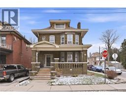 81 CARRICK Avenue, Hamilton, Ontario