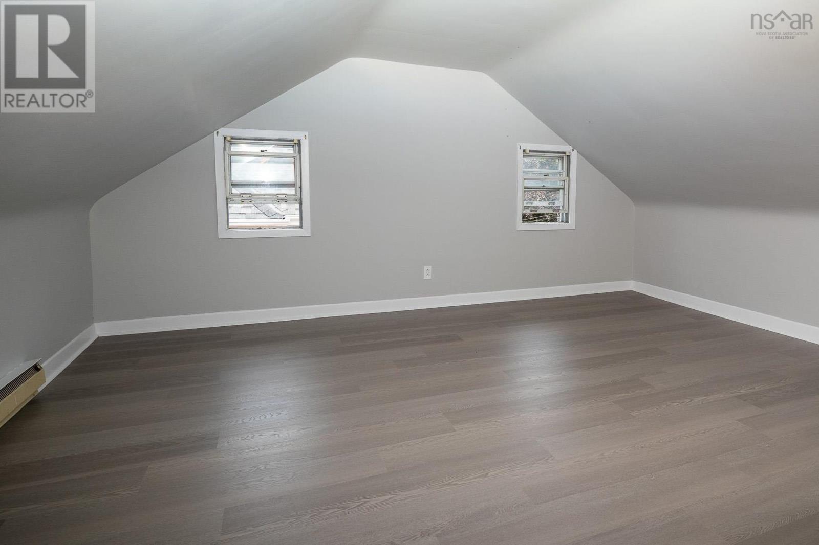 79 Whitney Avenue, Sydney, Nova Scotia  B1P 4Z8 - Photo 37 - 202529103