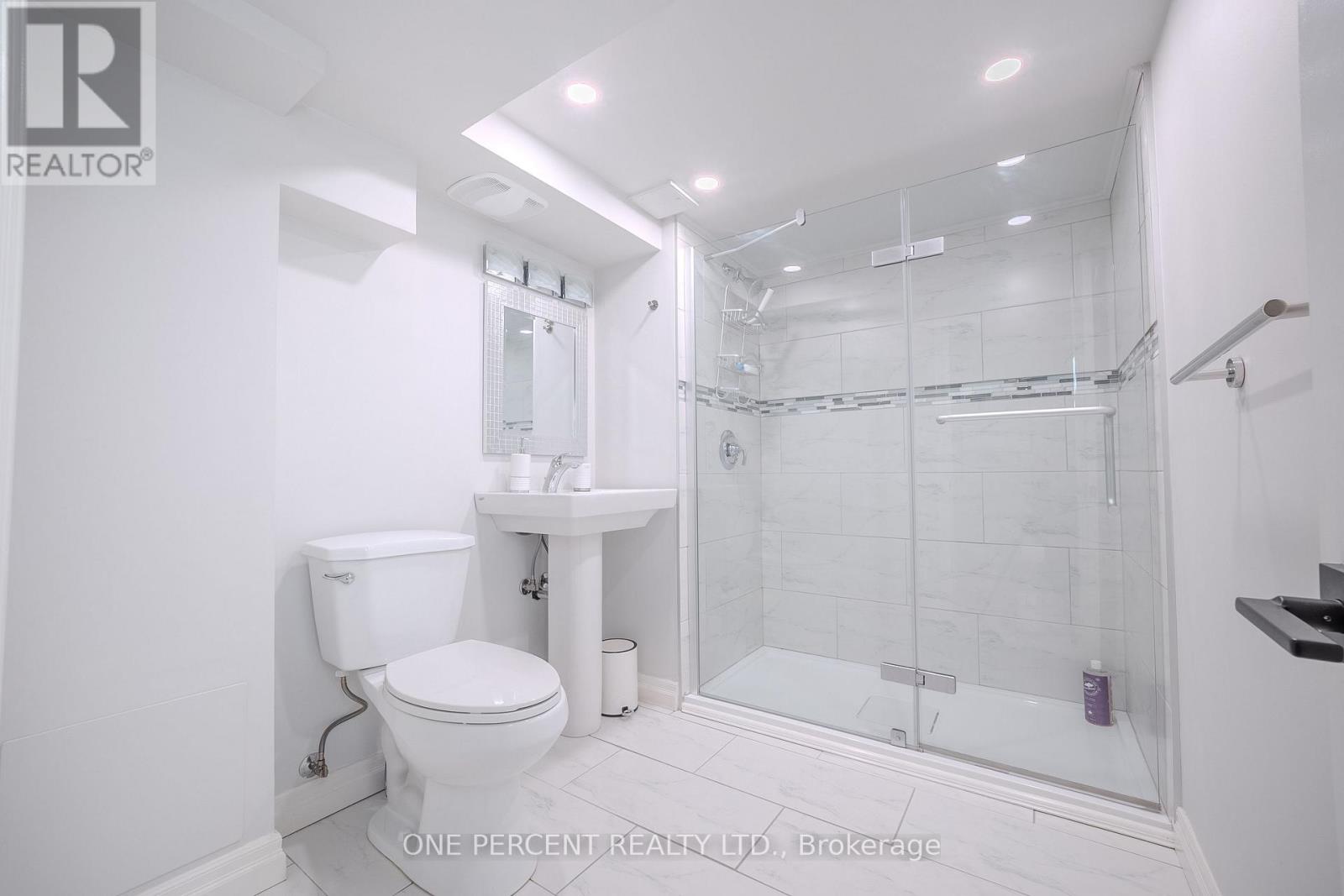 38 Albany Drive, St. Catharines, Ontario  L2N 3T5 - Photo 27 - X12908412