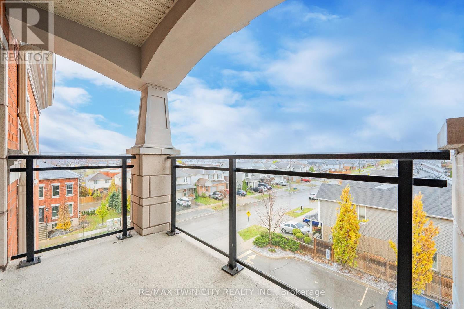 410 - 155 Commonwealth Street, Kitchener, Ontario  N2E 0G5 - Photo 11 - X12908480