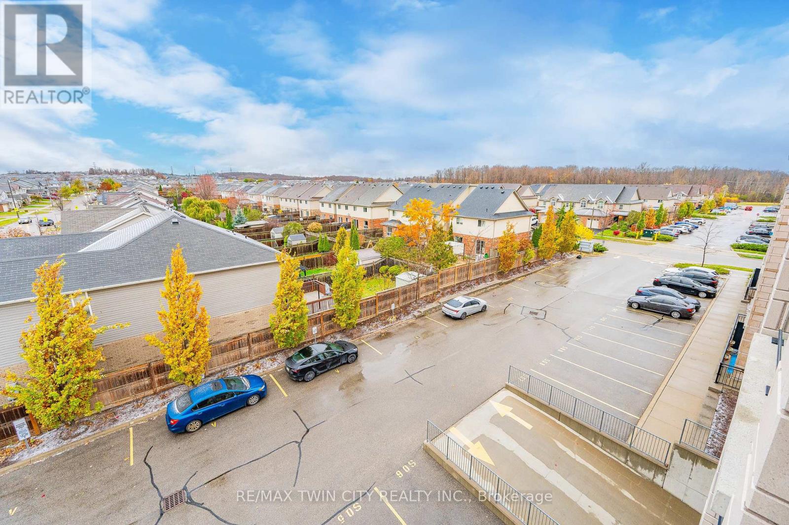 410 - 155 Commonwealth Street, Kitchener, Ontario  N2E 0G5 - Photo 34 - X12908480