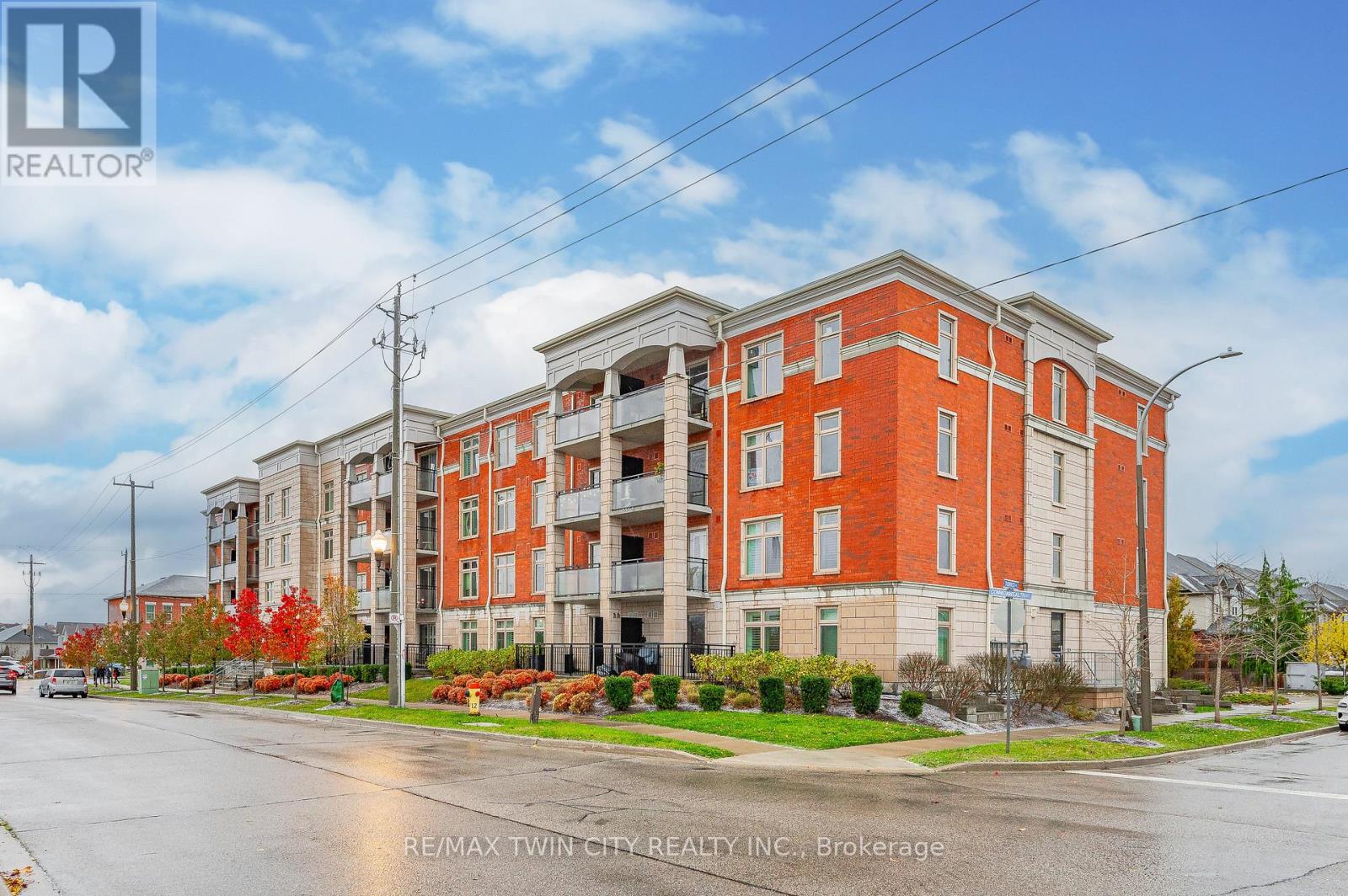 410 - 155 Commonwealth Street, Kitchener, Ontario  N2E 0G5 - Photo 4 - X12908480