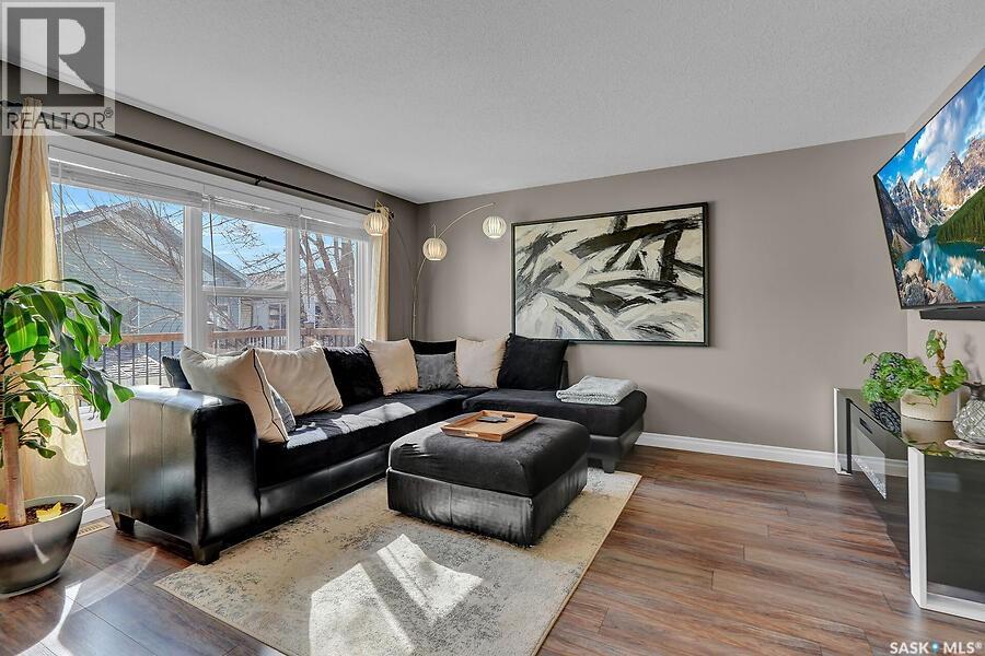 3420 Maclachlan Crescent, Regina, Saskatchewan  S4R 8V1 - Photo 5 - SK031022