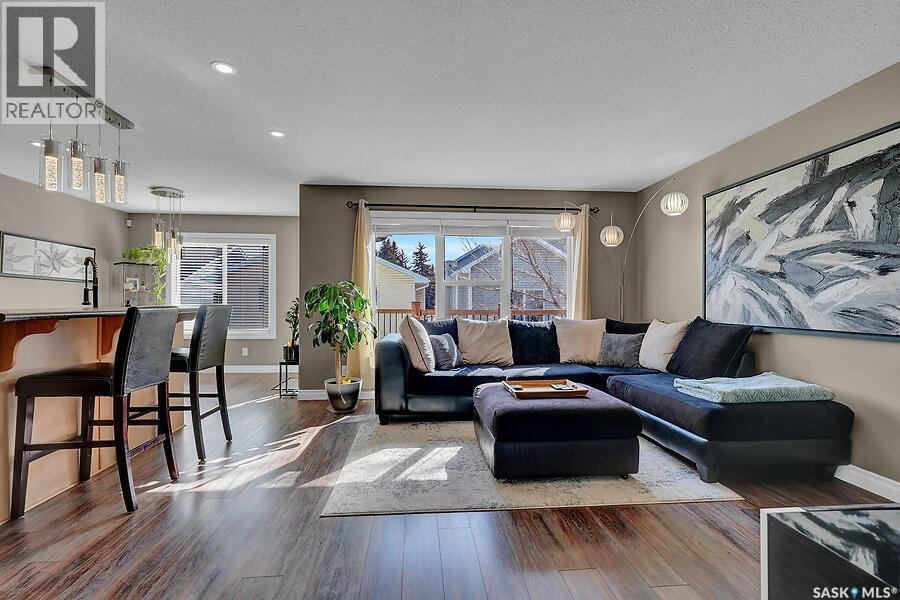 3420 Maclachlan Crescent, Regina, Saskatchewan  S4R 8V1 - Photo 7 - SK031022