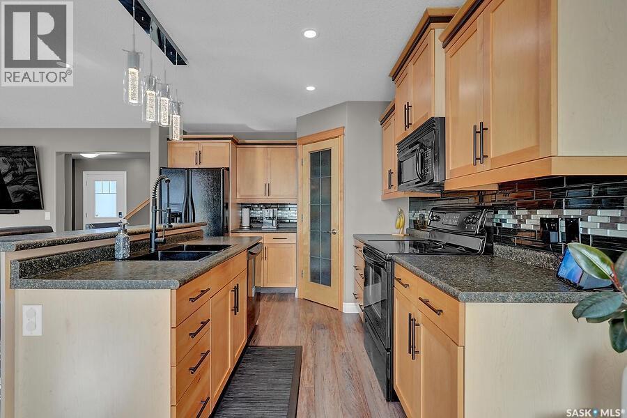 3420 Maclachlan Crescent, Regina, Saskatchewan  S4R 8V1 - Photo 9 - SK031022