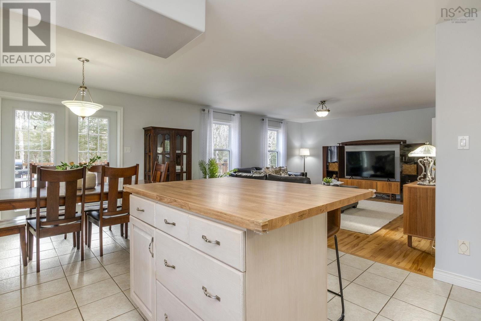 44 Tattenham Crescent, Hammonds Plains, Nova Scotia  B4B 1V2 - Photo 11 - 202605144