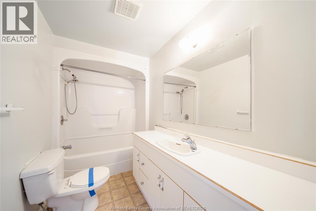 1294 County Rd 27, Lakeshore, Ontario  N8L 1B7 - Photo 23 - 26005845