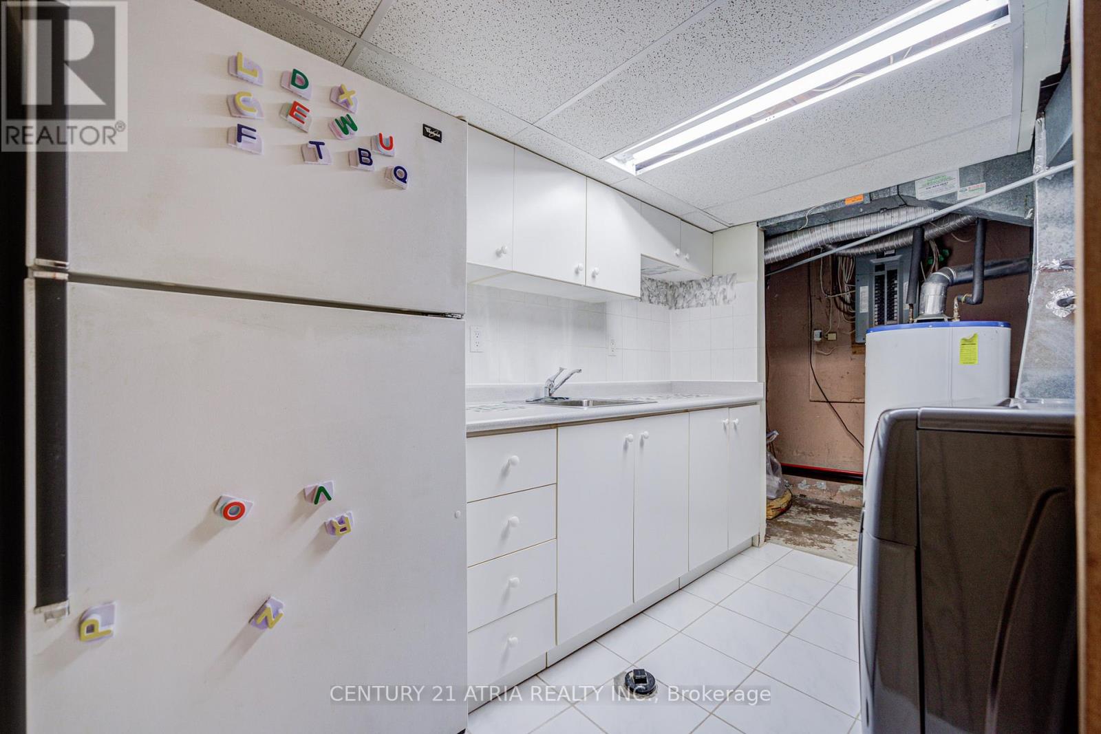 154 Freshmeadow Drive, Toronto, Ontario  M2H 2R1 - Photo 25 - C12895230