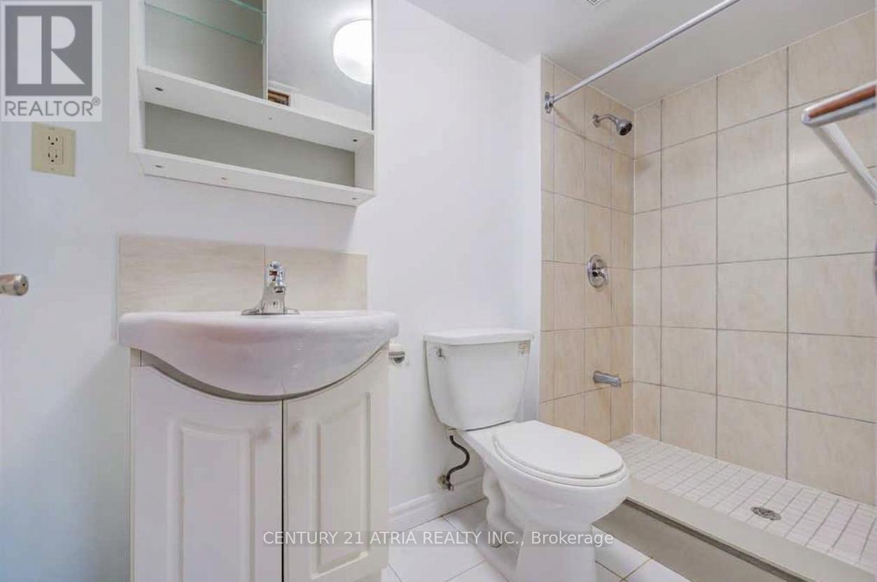 154 Freshmeadow Drive, Toronto, Ontario  M2H 2R1 - Photo 24 - C12895230