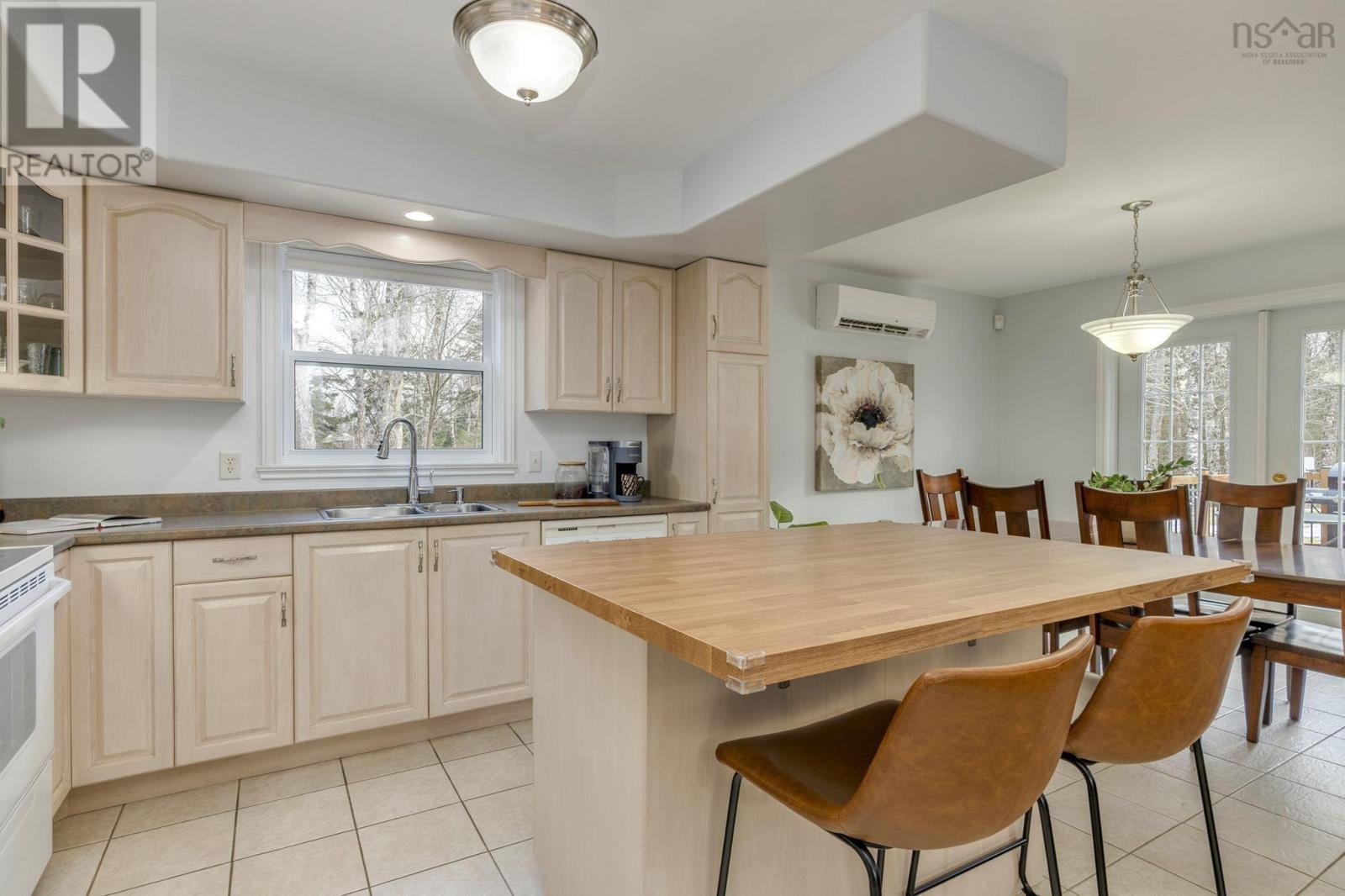 44 Tattenham Crescent, Hammonds Plains, Nova Scotia  B4B 1V2 - Photo 6 - 202605144