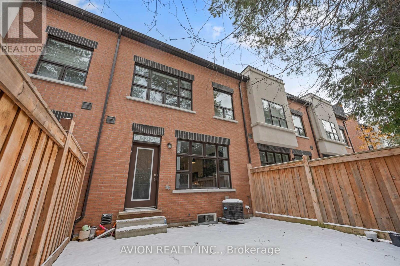 42 Causland Lane, Richmond Hill (Devonsleigh), Ontario  L4S 0G5 - Photo 35 - N12907314