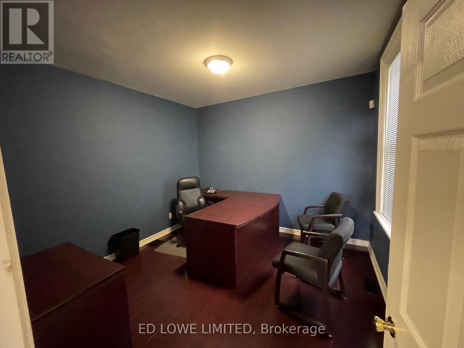 43 Worsley Street, Barrie, Ontario  L4M 1L7 - Photo 6 - S12577910