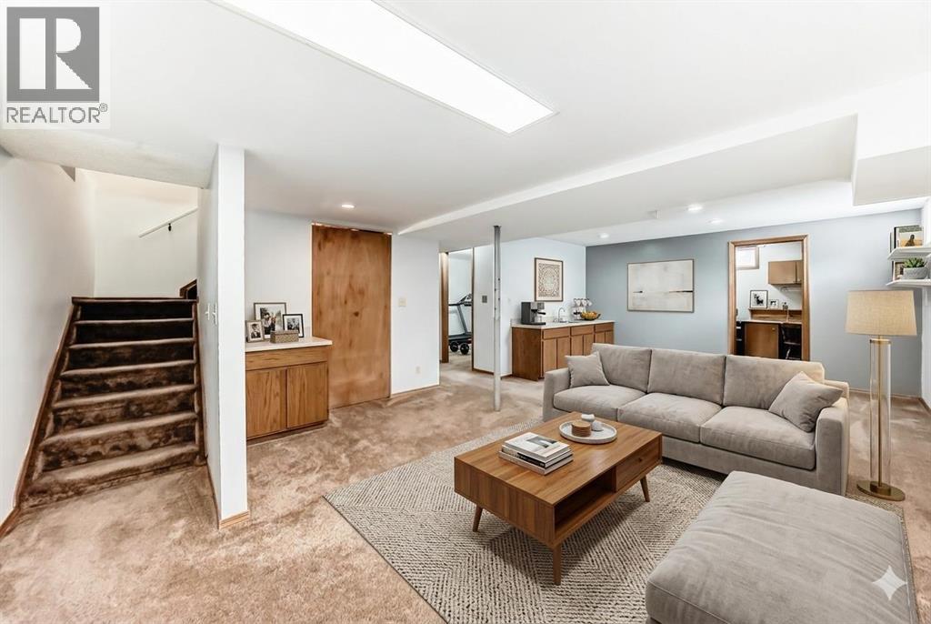 1837 Meadowbrook Drive Se, Airdrie, Alberta  T4A 1V5 - Photo 25 - A2287190