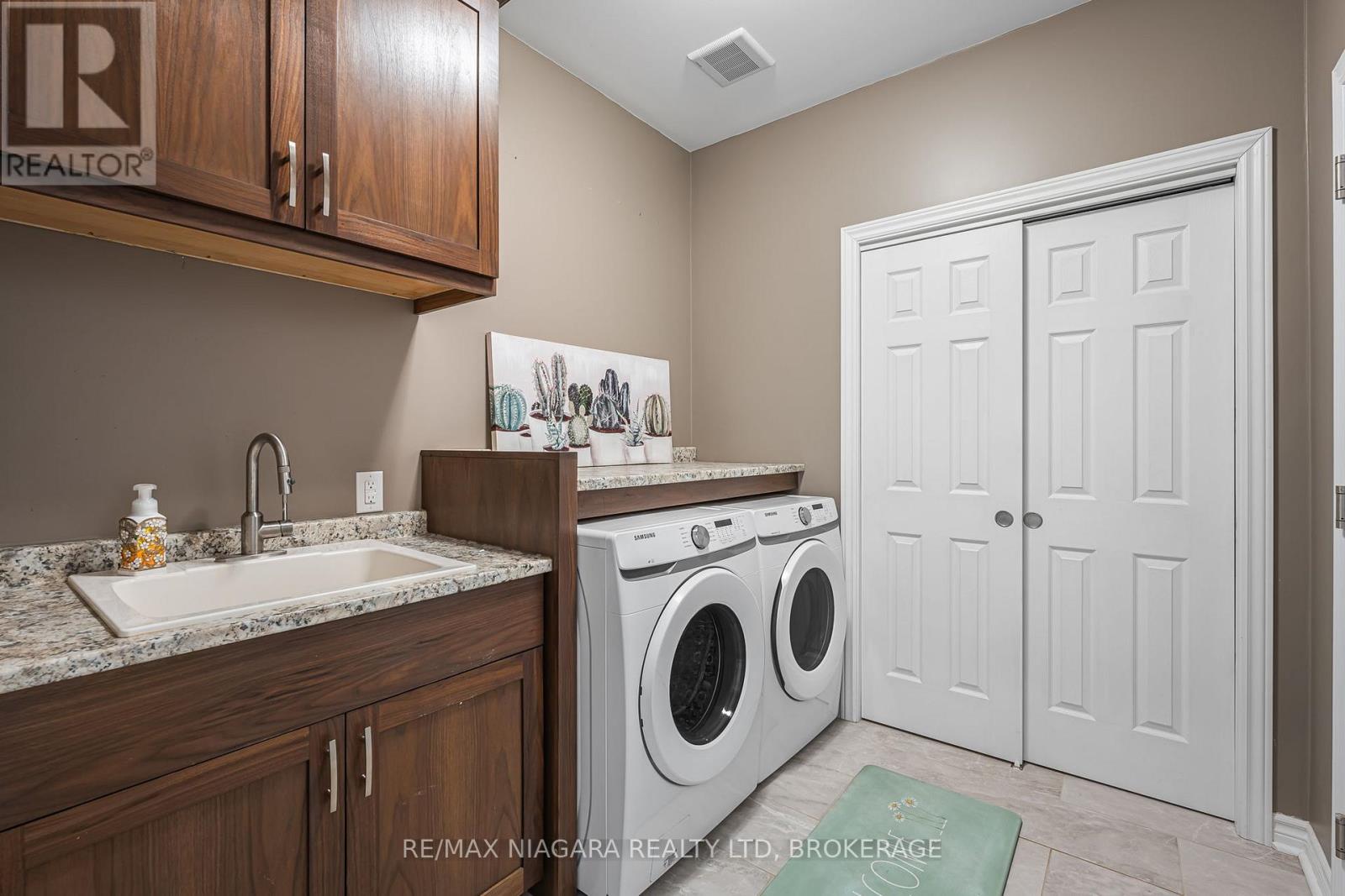 3157 Bethune Avenue, Fort Erie (Ridgeway), Ontario  L0S 1N0 - Photo 29 - X12908682