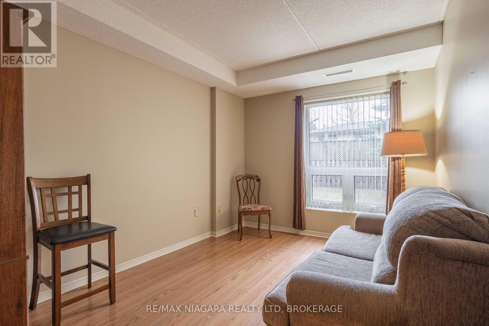 102 - 6704 Thorold Stone Road, Niagara Falls (Morrison), Ontario  L2J 1B3 - Photo 14 - X12908798