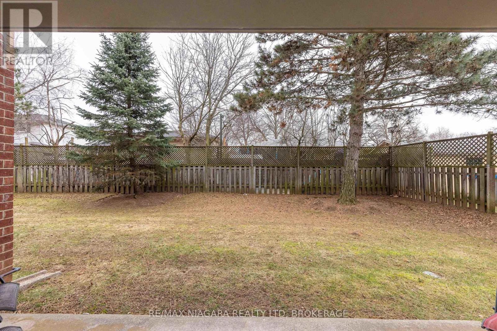 102 - 6704 Thorold Stone Road, Niagara Falls (Morrison), Ontario  L2J 1B3 - Photo 18 - X12908798