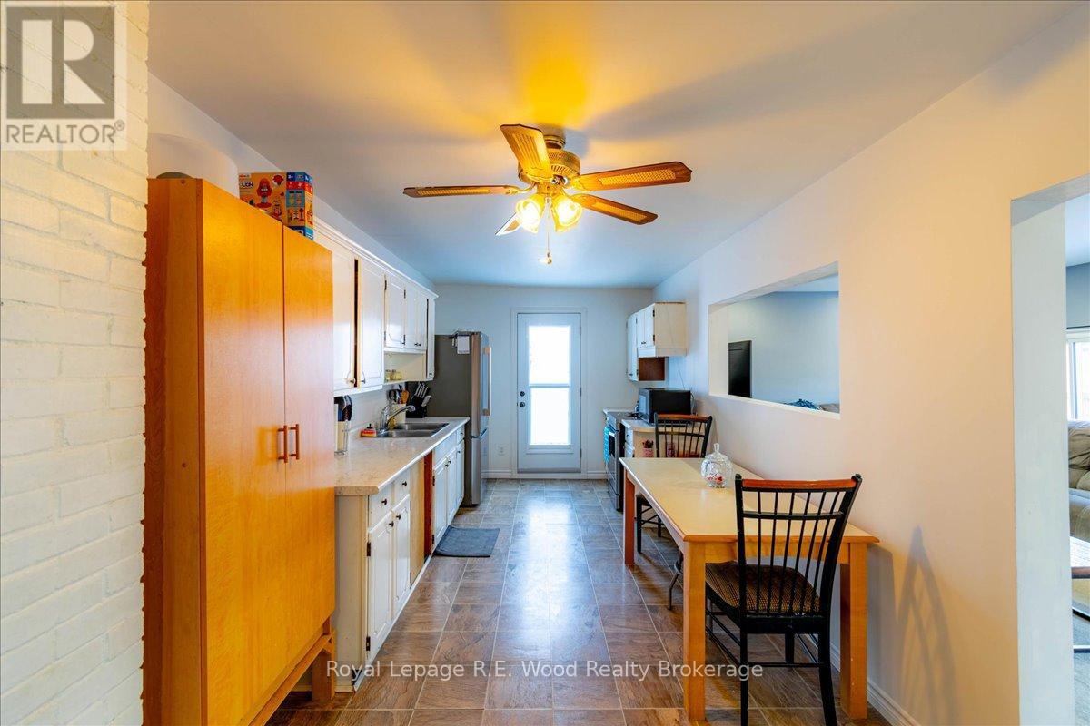 44 Stover Street N, Norwich, Ontario  N0J 1P0 - Photo 4 - X12818274