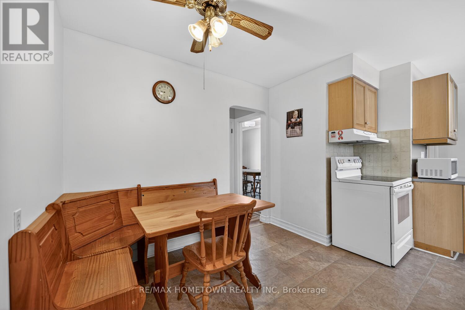 81 Sevenoaks Avenue, Brockville, Ontario  K6V 2V1 - Photo 7 - X12908508