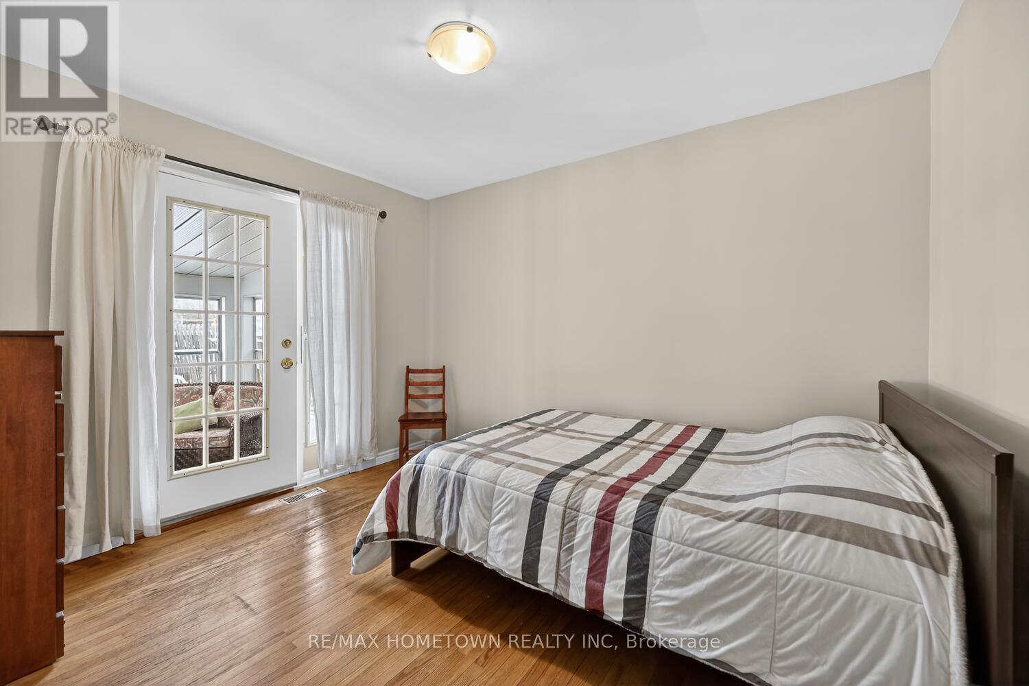 40 Windsor Drive, Brockville, Ontario  K6V 3H6 - Photo 16 - X12908694