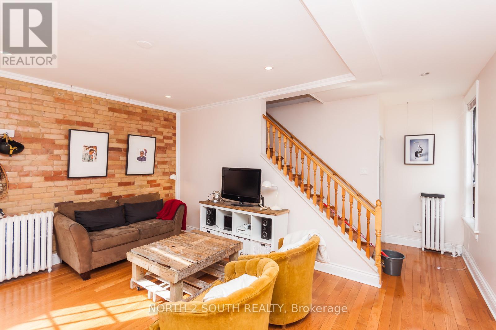 Upper - 1257 King Street W, Toronto, Ontario  M6K 1G6 - Photo 5 - W12904682