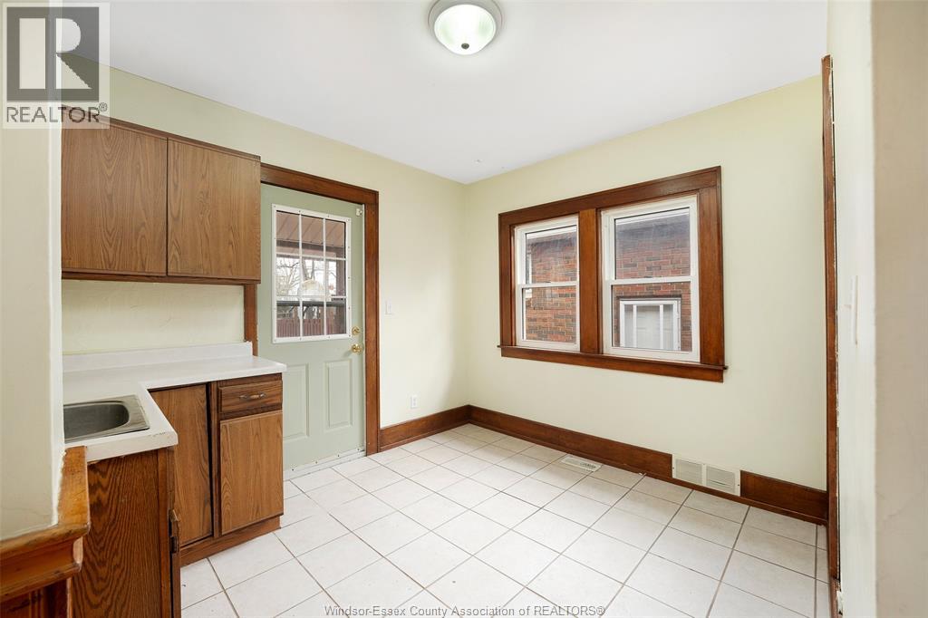 1140 Felix Avenue, Windsor, Ontario  N9C 3L7 - Photo 12 - 26005867