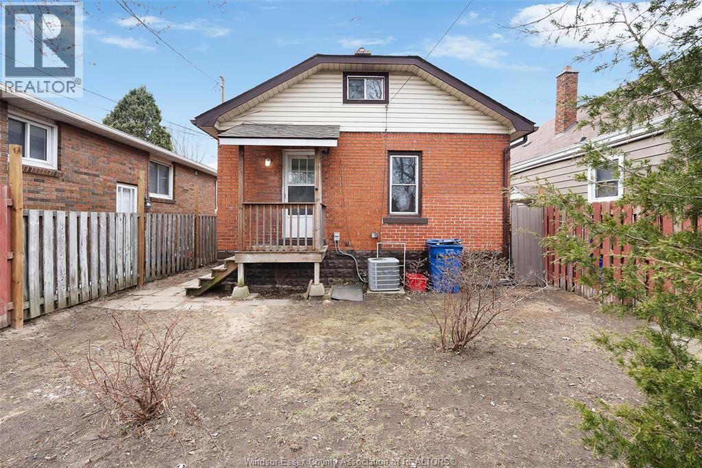 1140 Felix Avenue, Windsor, Ontario  N9C 3L7 - Photo 7 - 26005867