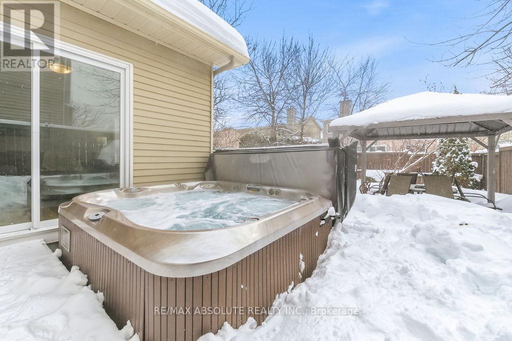 6145 Lariviere Crescent, Ottawa, Ontario  K1W 1C6 - Photo 30 - X12841408