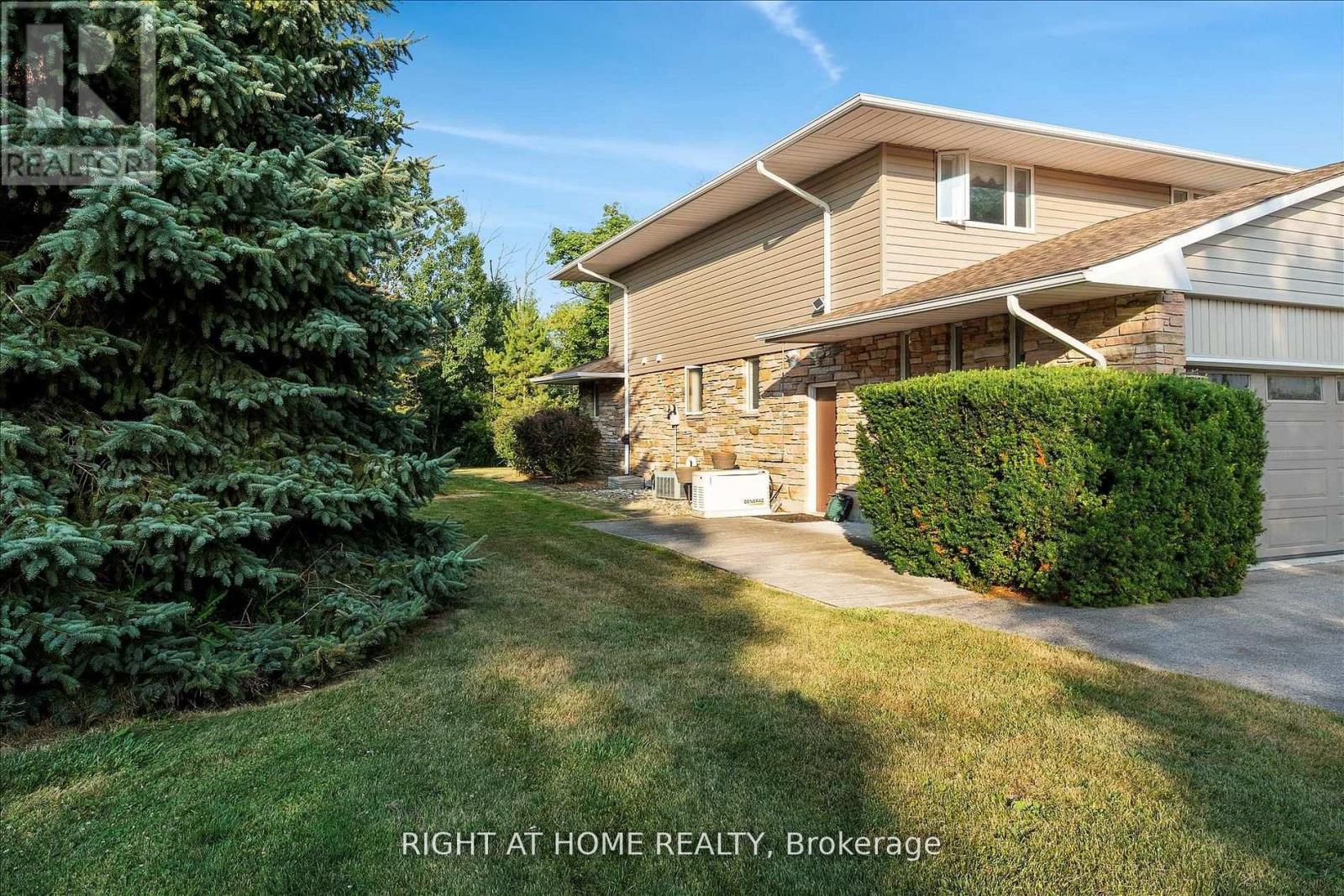 2305 Bowmanville Avenue, Clarington, Ontario  L1C 6W9 - Photo 32 - E12908584