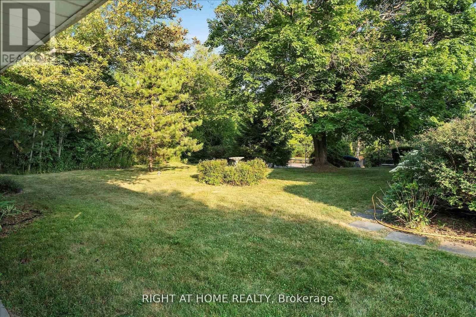 2305 Bowmanville Avenue, Clarington, Ontario  L1C 6W9 - Photo 34 - E12908584